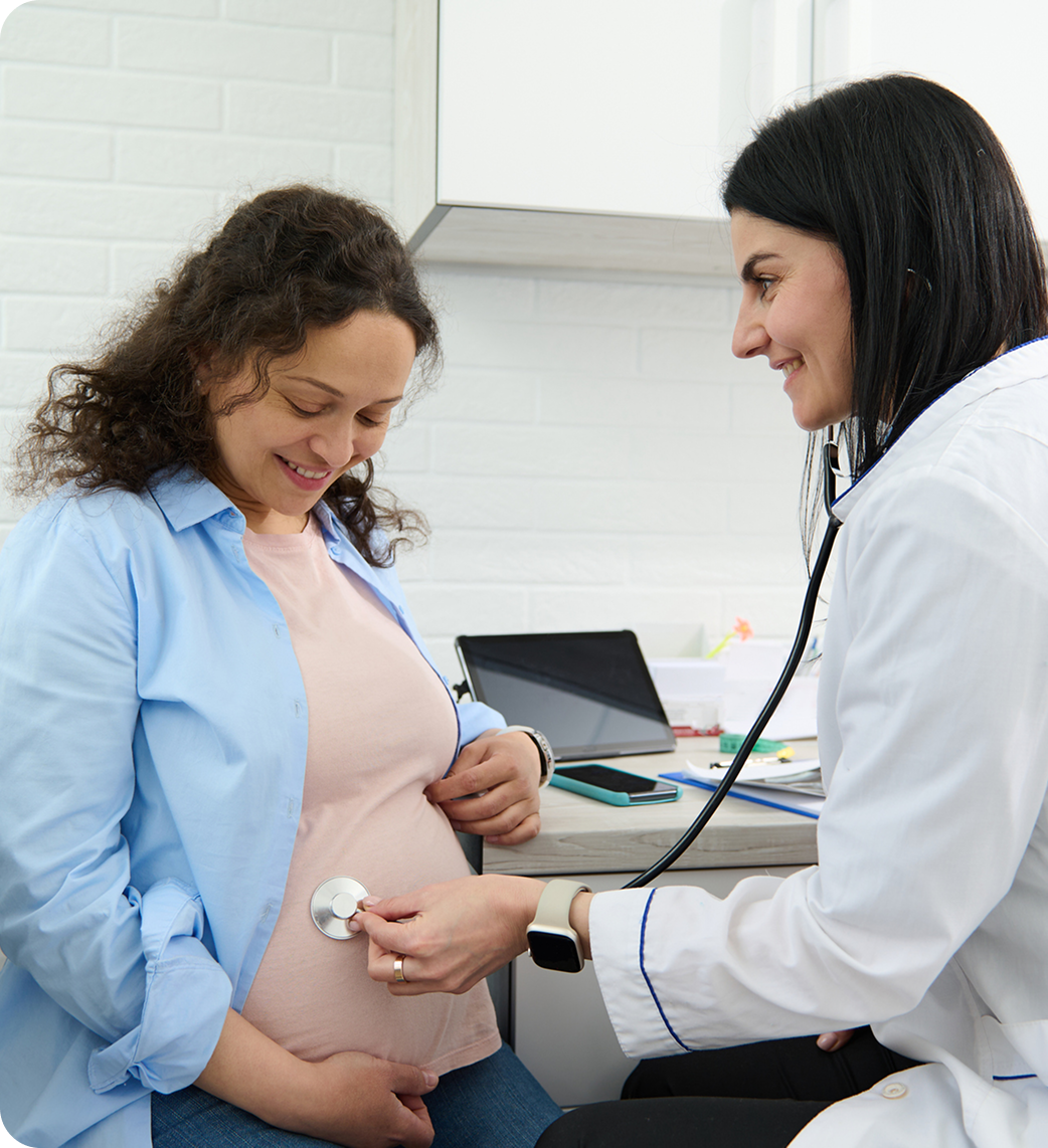 Doctor examining pregnant patient